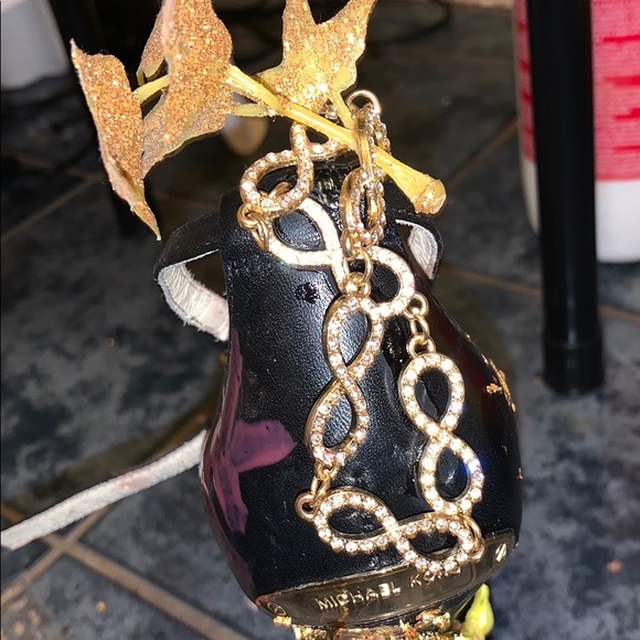 Mk run way show original New York - Picture 3 of 4